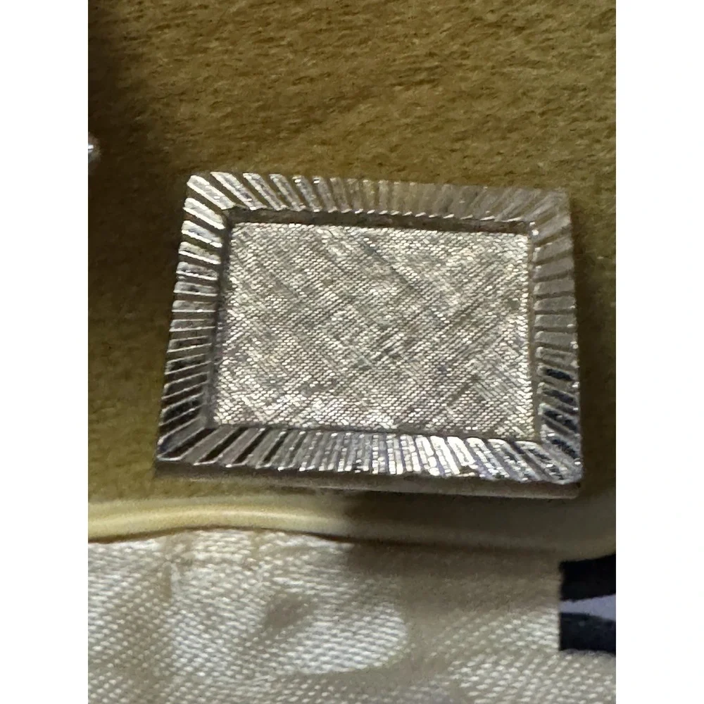 Dante Cufflinks Textured Gold Tone‎ Diagonal Rectangles Wedgwood