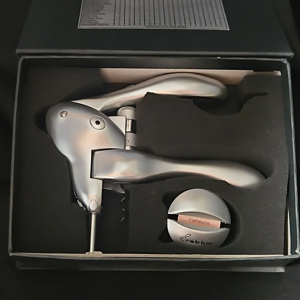 Rabbit‎ Silver Corkscrew Tool Set for Effortless Wine Opening