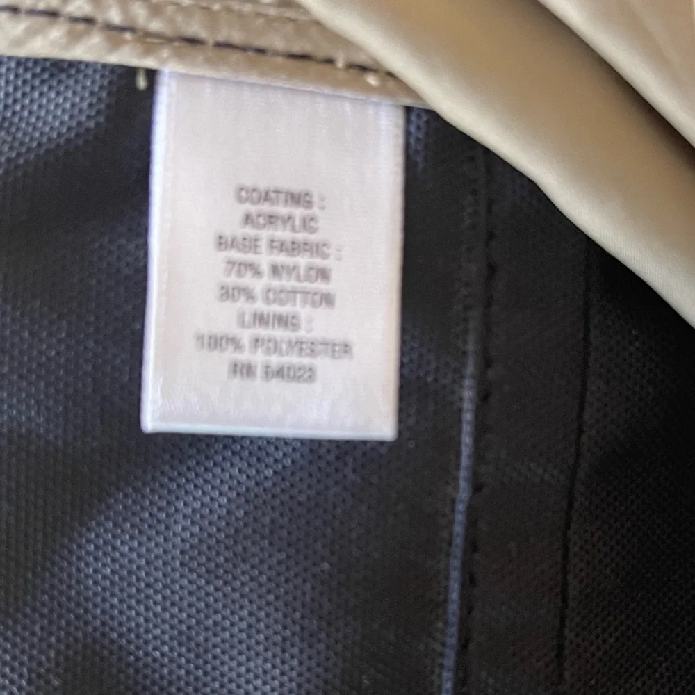 Banana Republic men’s banana