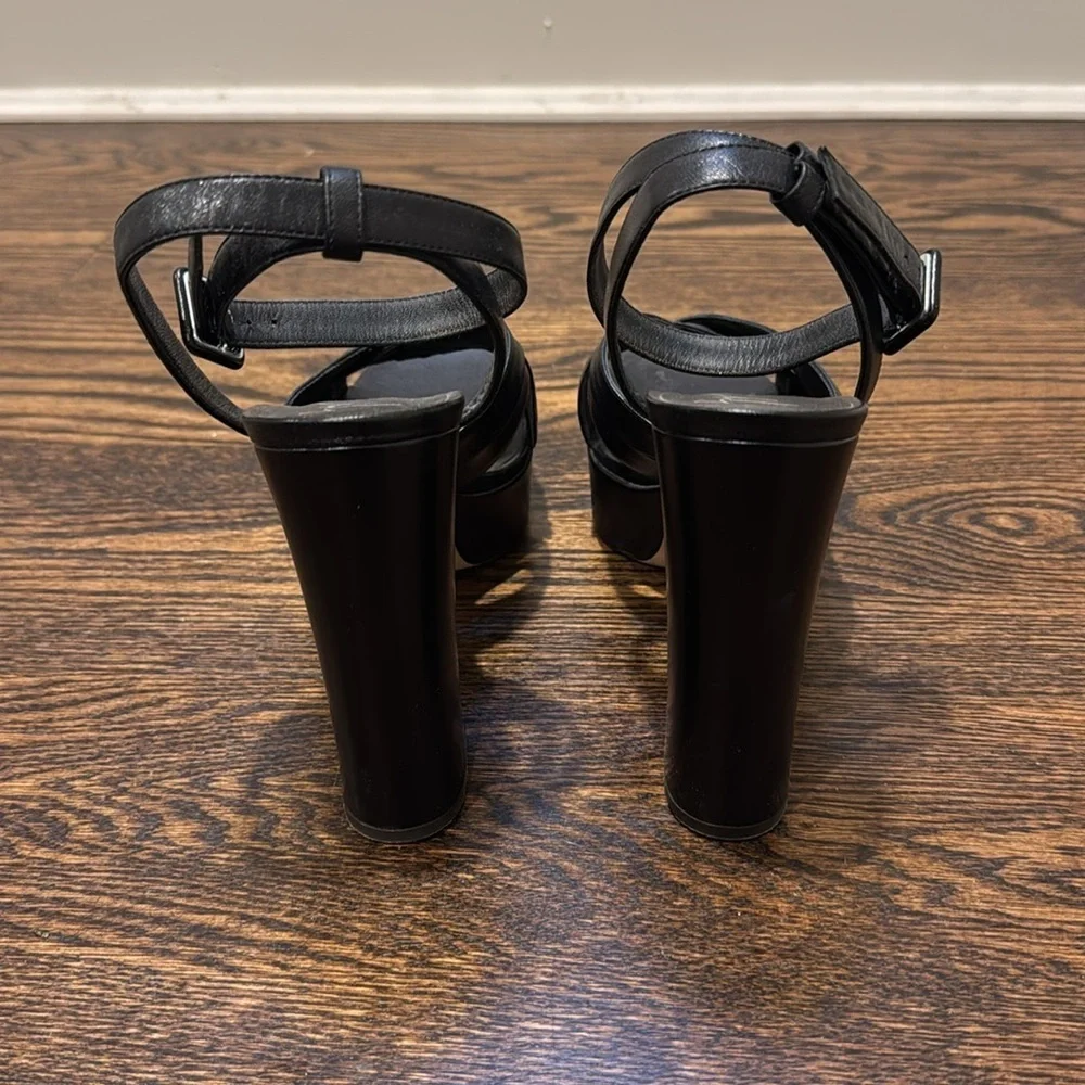 Giuseppe Zanotti giuseppe zanotti