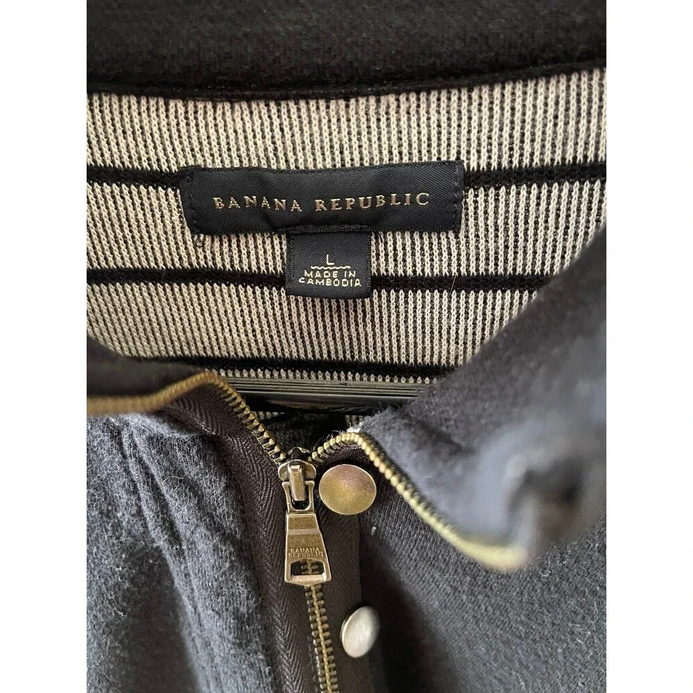 Banana Republic men banana