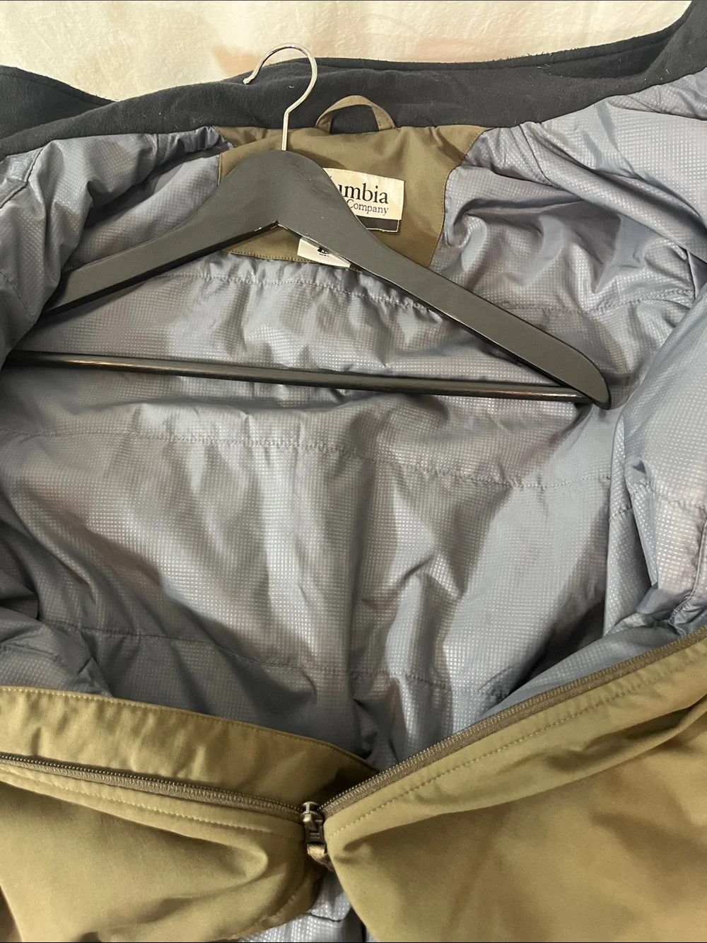 Columbia softshell jacket