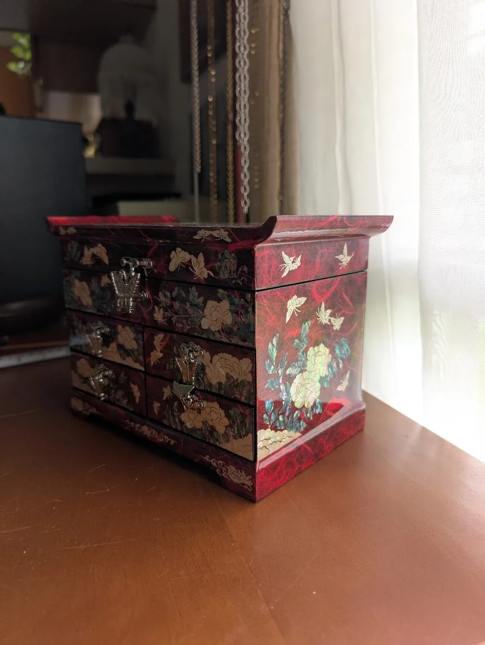N/A storage mirror special