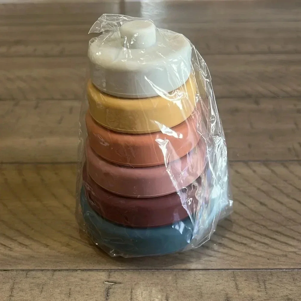 Ruby&Co rainbow stacker