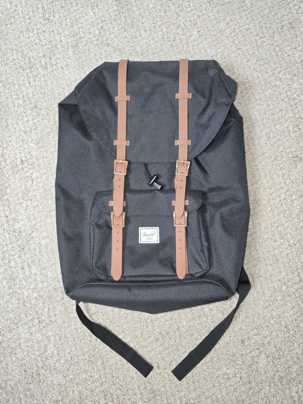 Herschel Supply Company classic magnetic
