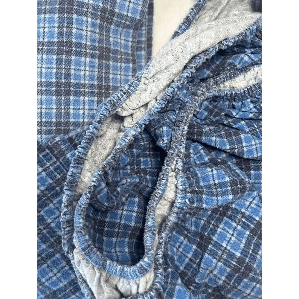 N/A sheet these pillow