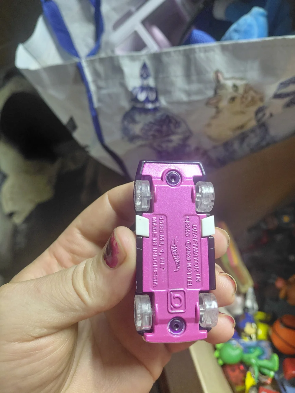 Hot Wheels bright purple