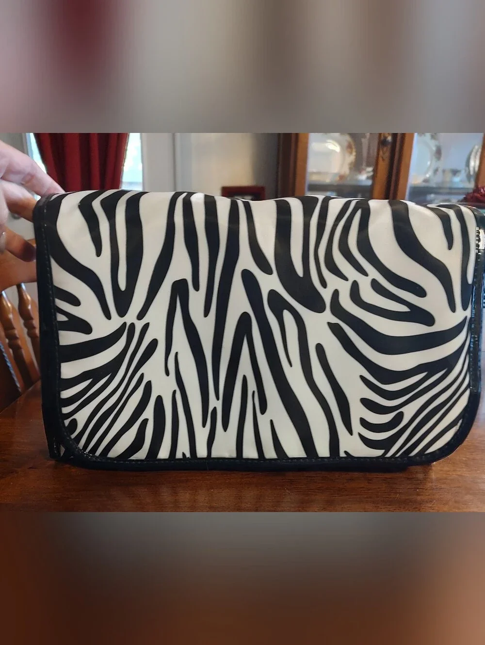 Modella stylish zebra