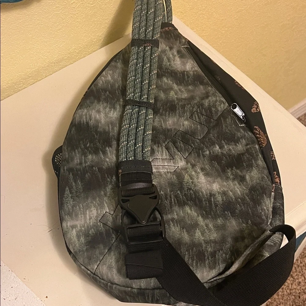 Kavu sling backpack