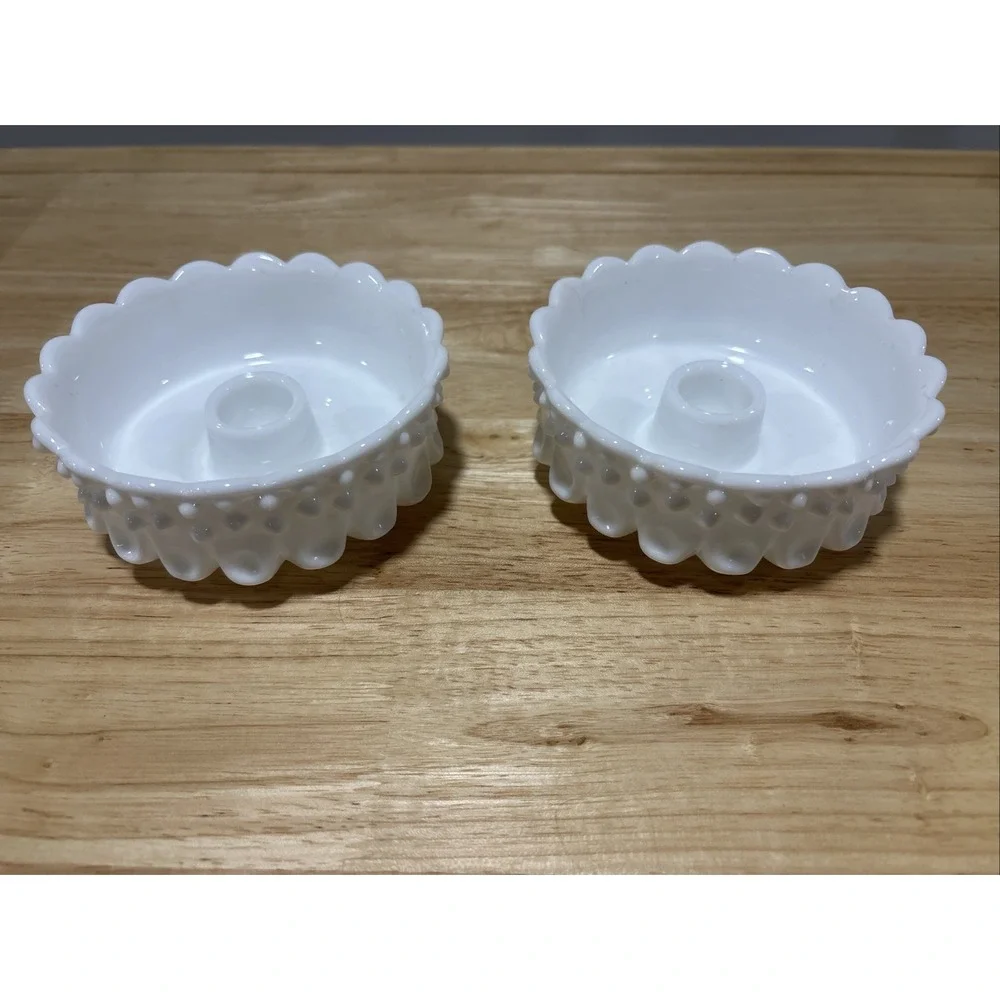 Beautiful Pair Vintage Fenton White Milk Glass‎ Hobnail Candlestick Holders