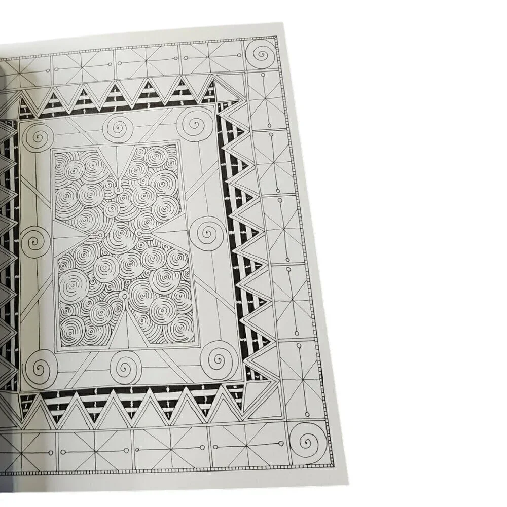 Tangled Treasures Coloring Book: 52 Intricate Tangle Drawings to‎ Color