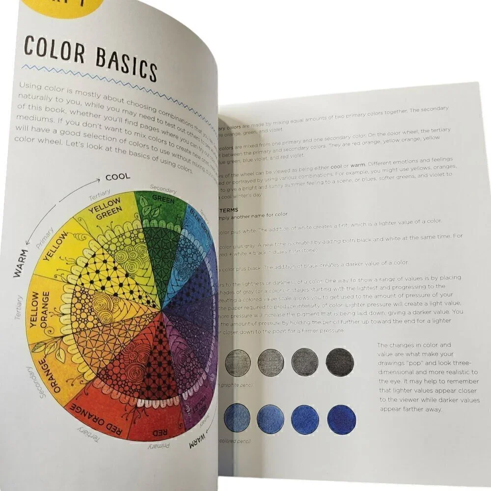 Tangled Treasures Coloring Book: 52 Intricate Tangle Drawings to‎ Color
