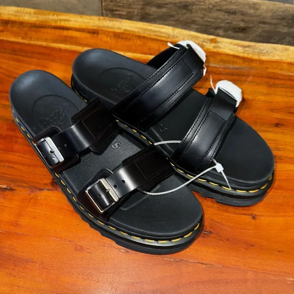 Dr. Martens sturdy lightweight