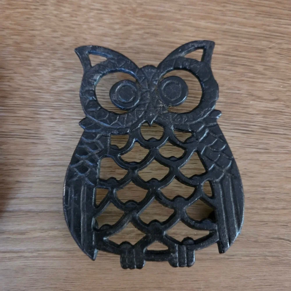 Vintage Black Cast Iron Owl‎ Trivet Set of 2 Mid Century Modern Kitchen Decor