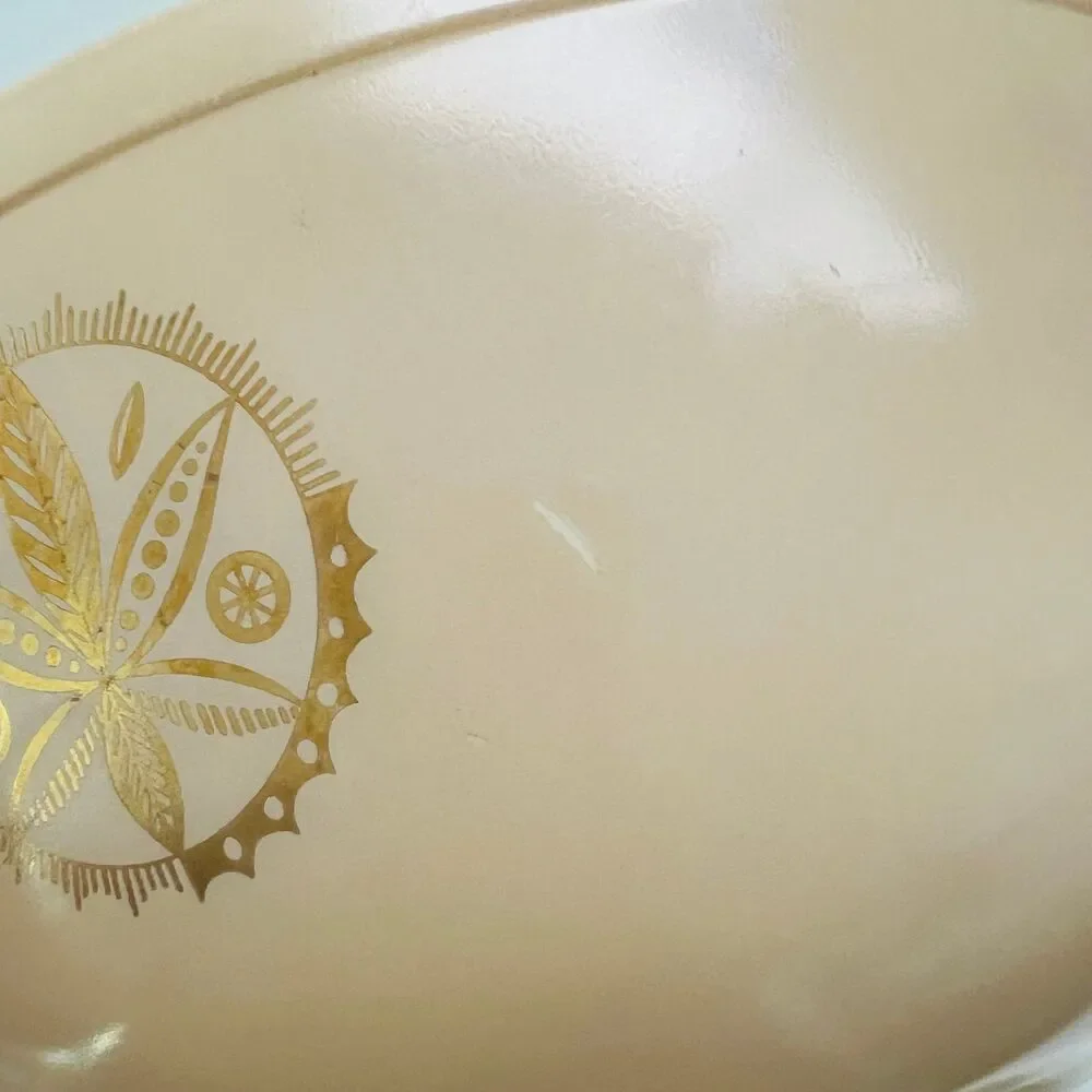 Pyrex standard gold quart