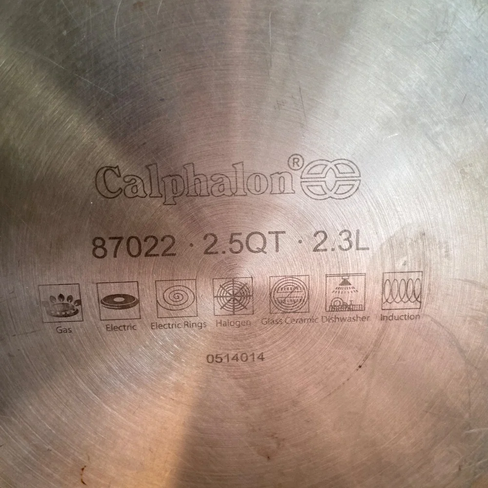 Calphalon 87022 saucepan