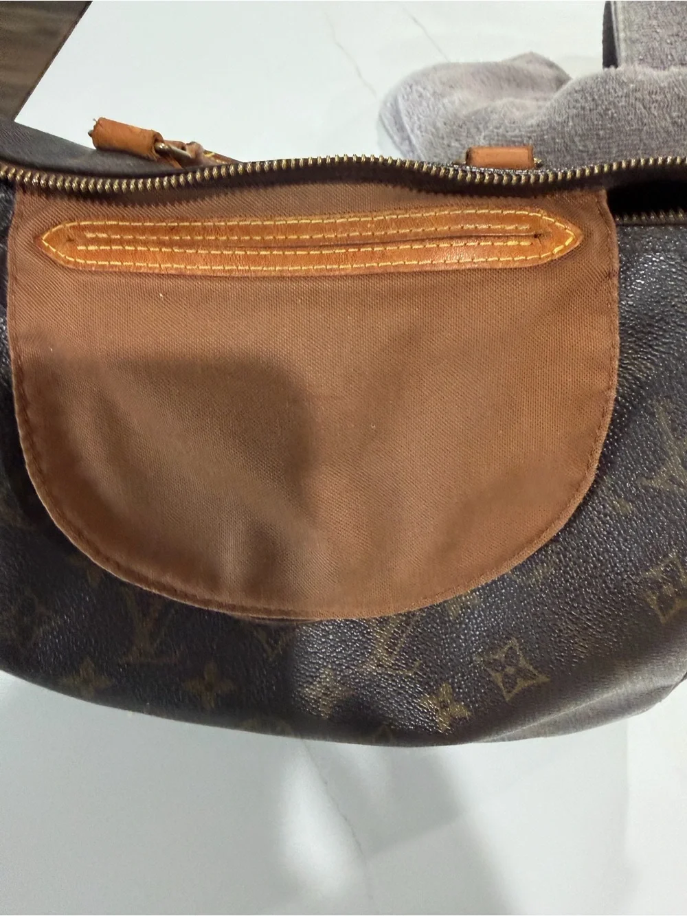 Louis Vuitton classic louis