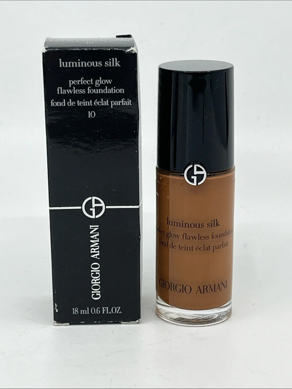 Giorgio Armani Luminous Silk Flawless Foundation - # 10 Deep Golden - 0.6 Oz.