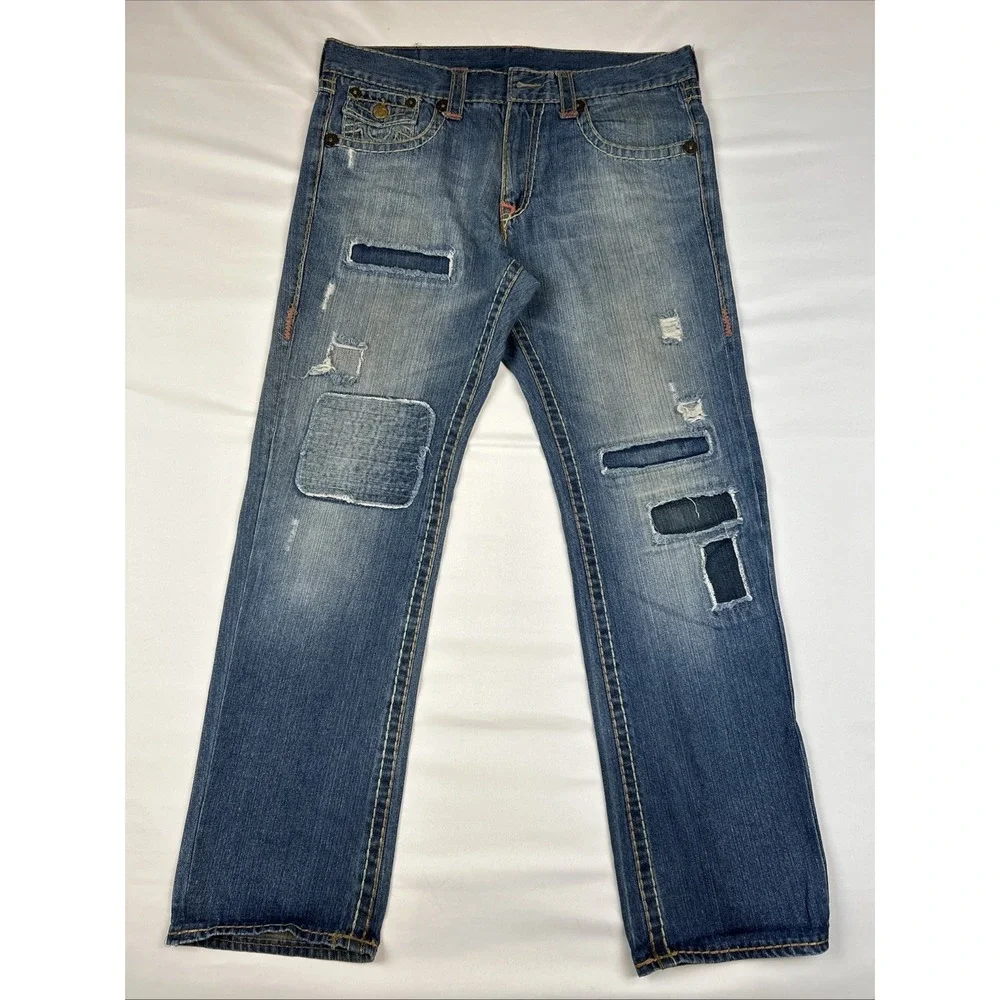 True Religion missing front