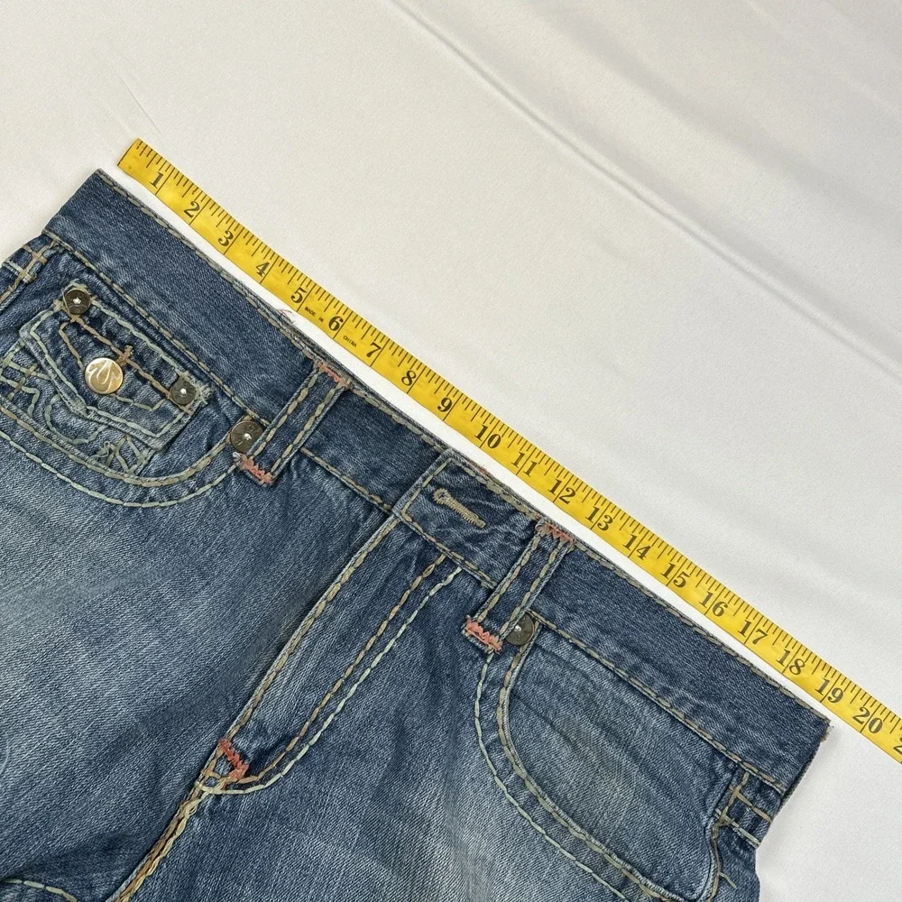 True Religion missing front
