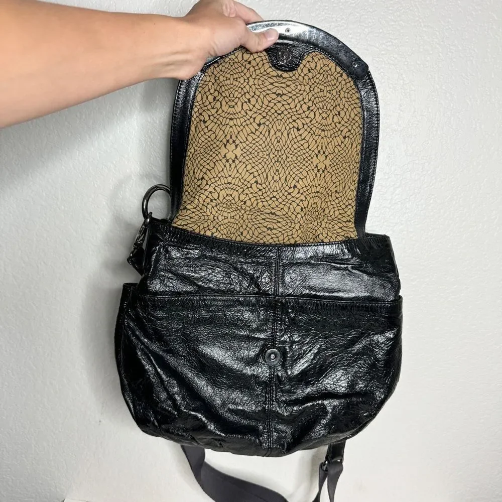 HOBO zip glossy shine