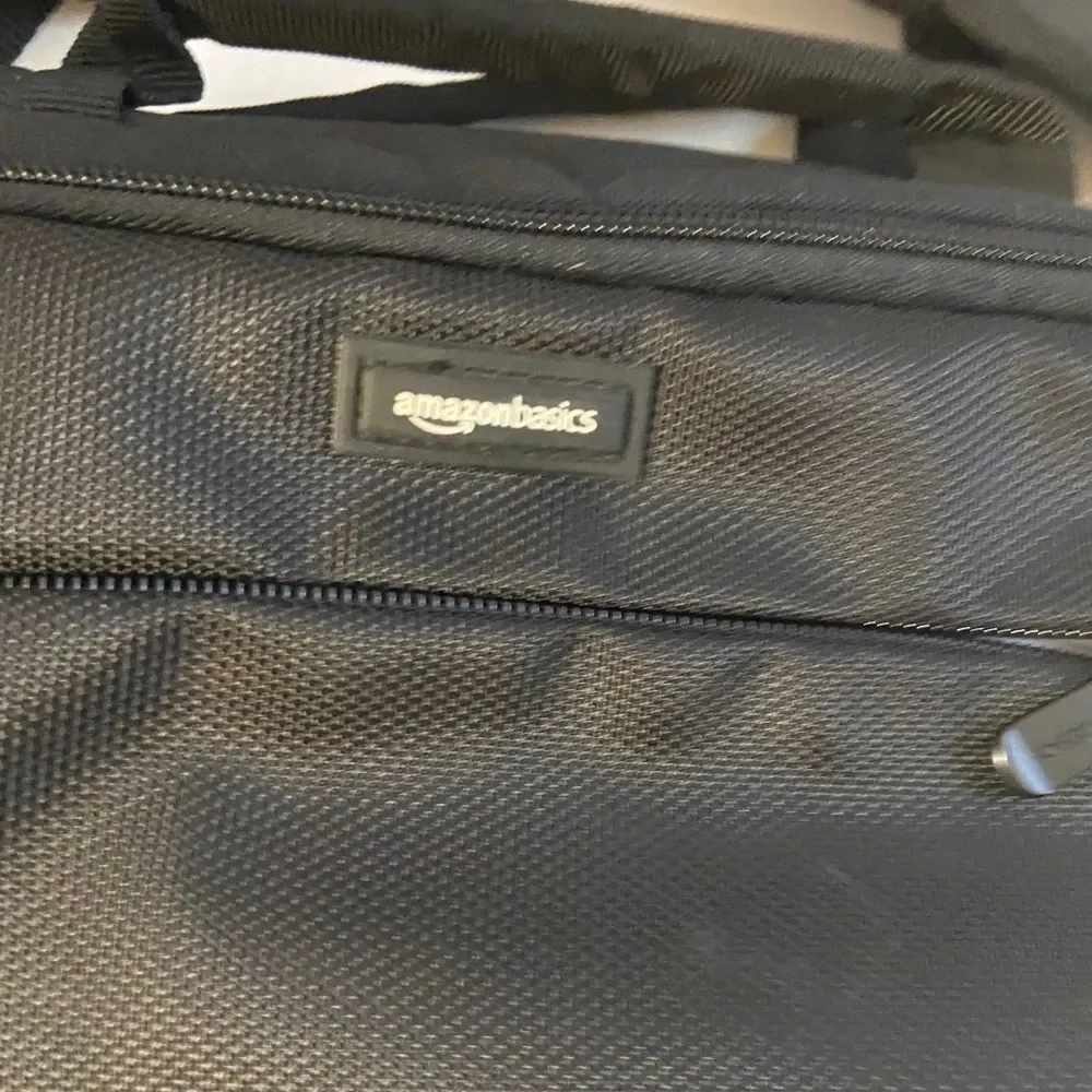 Amazon Essentials like new