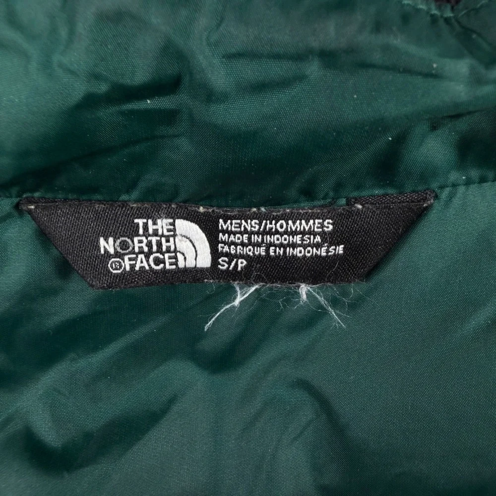 The North Face ships usps