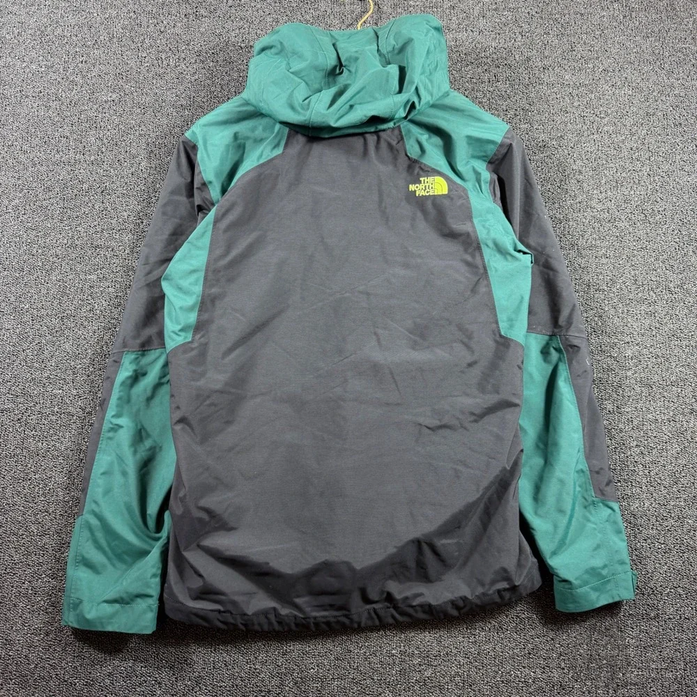 The North Face ships usps