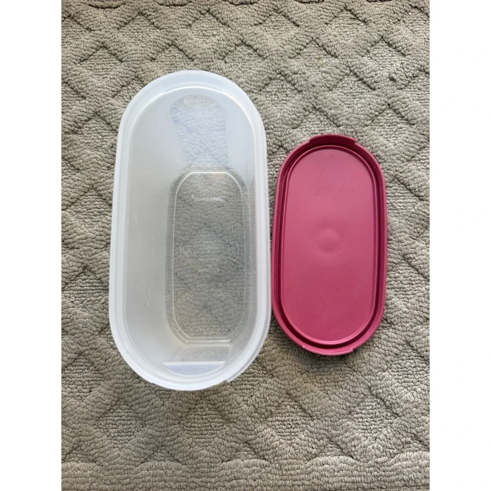 Tupperware vintage oval
