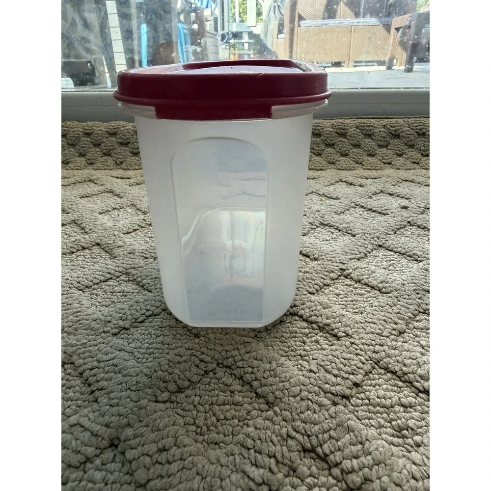 Tupperware vintage oval