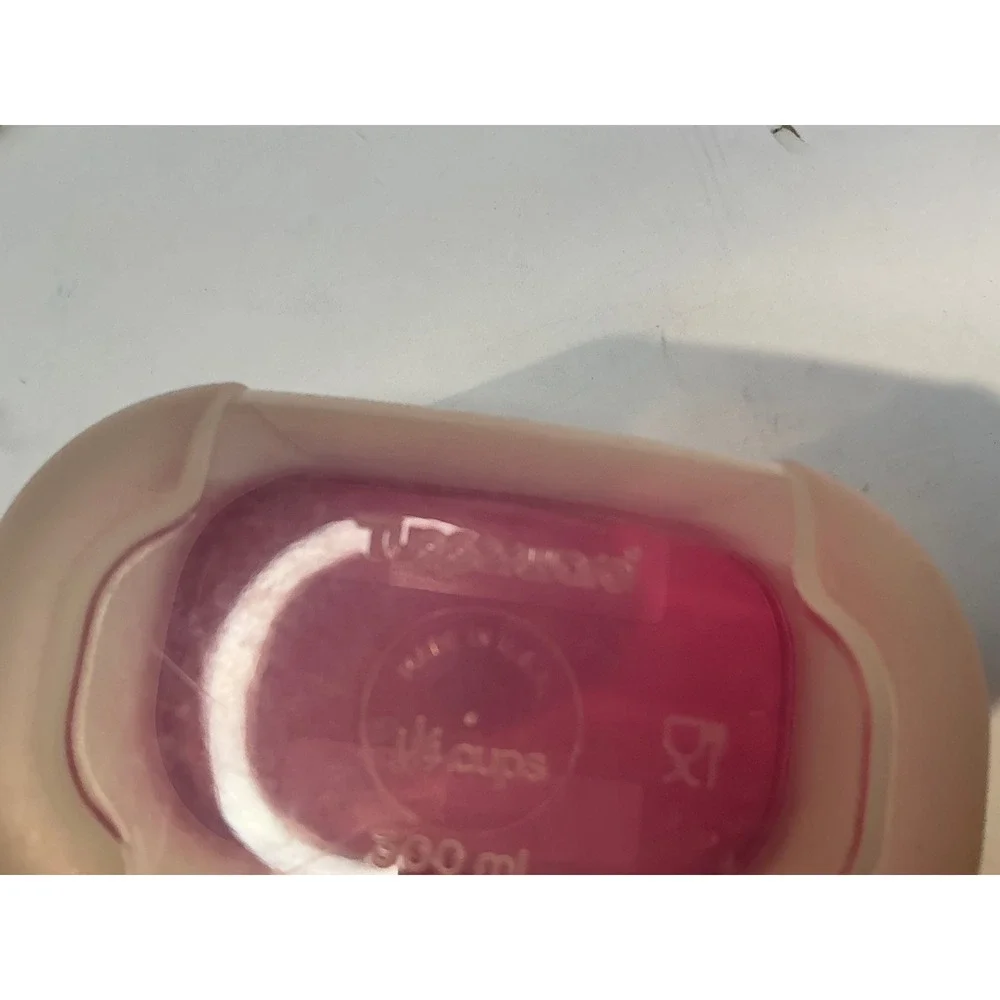 Tupperware preowned this