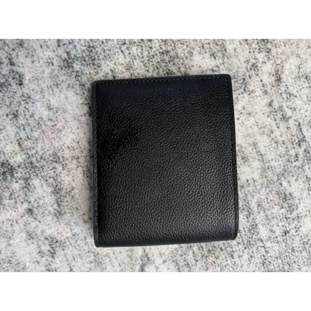 Coach men id