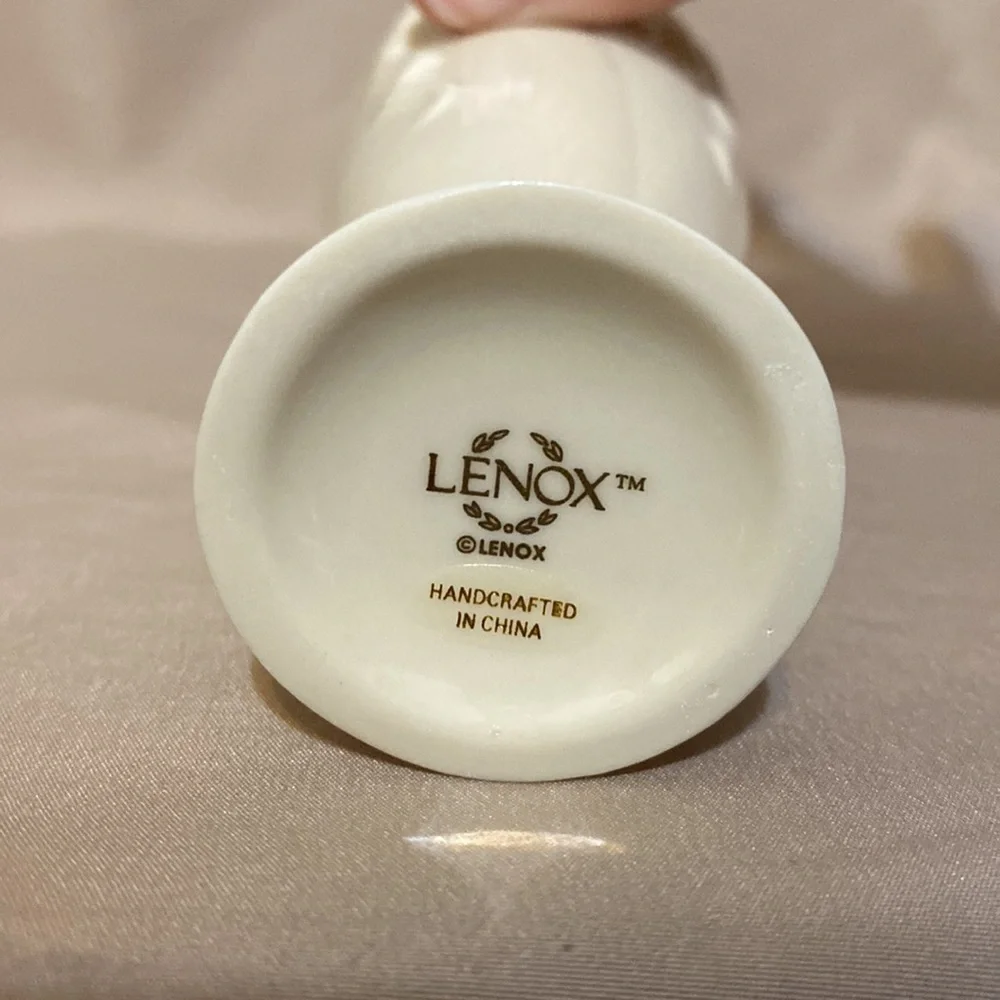 Lenox bud as are