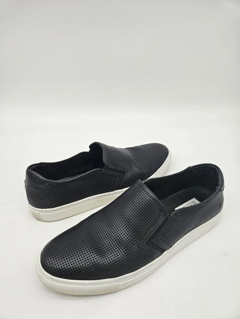URI MINKOFF Union Leather Slip On Sneaker Loafer Mens Black Sz 12M