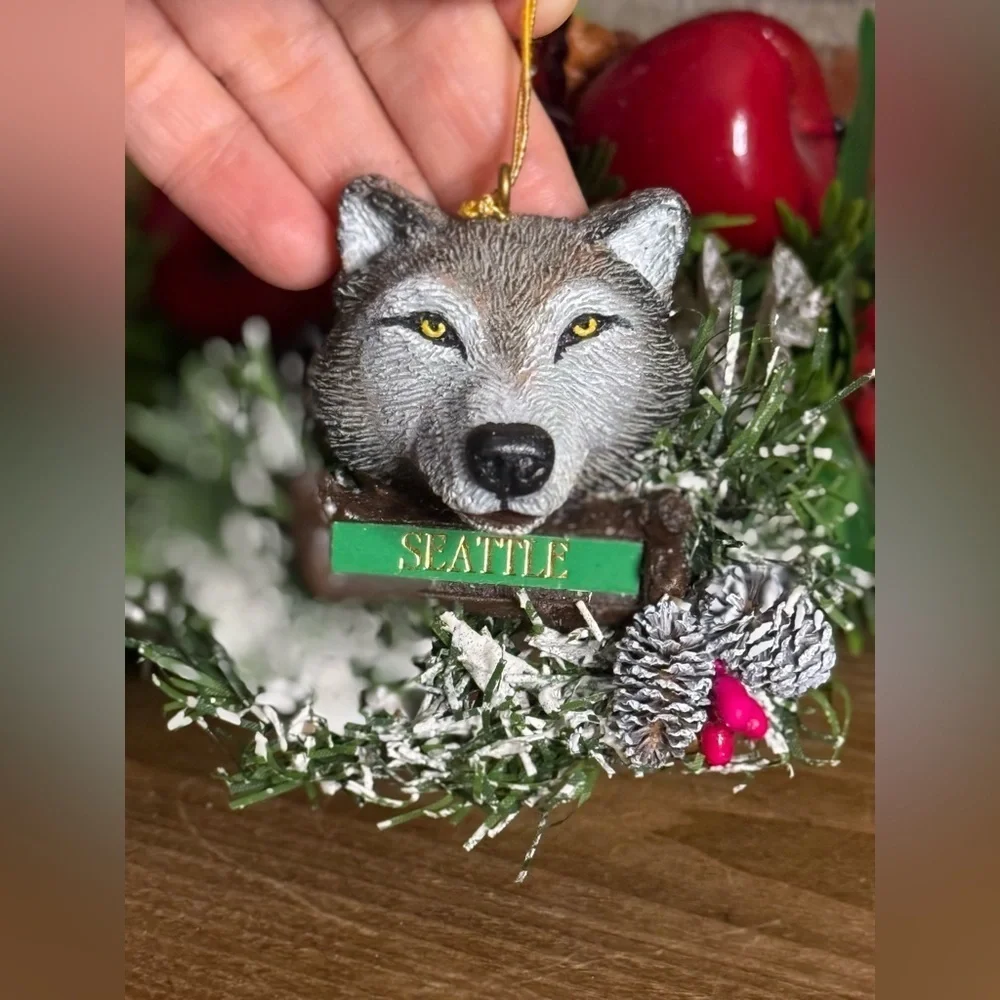 Handmade decorative wolf