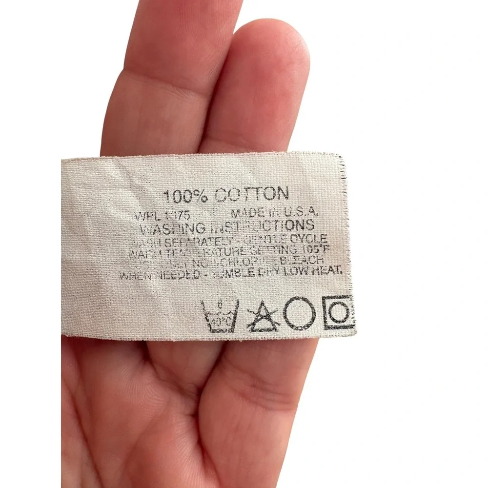 The Unbranded Brand details looney