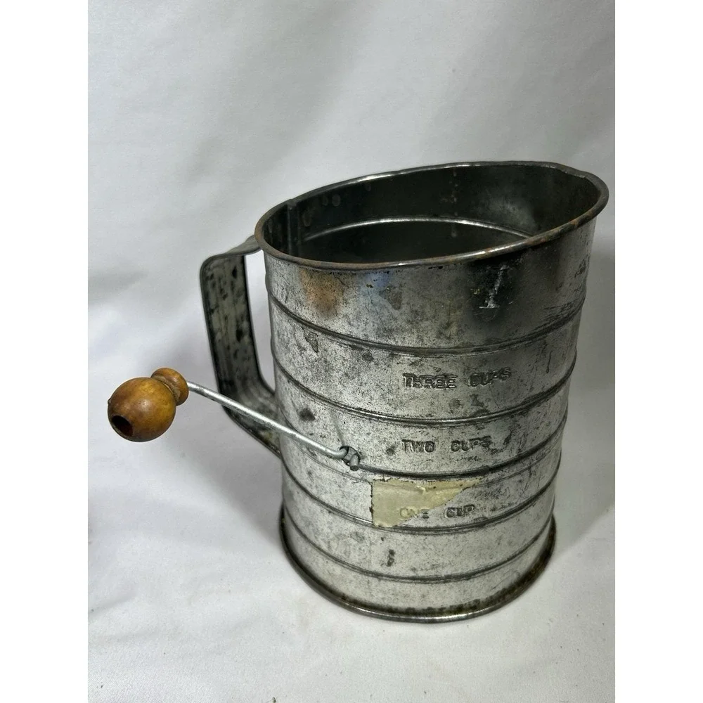 Vintage Stainless Steel 3-Cup Flour Sifter Rotary Hand Crank Sugar Duster