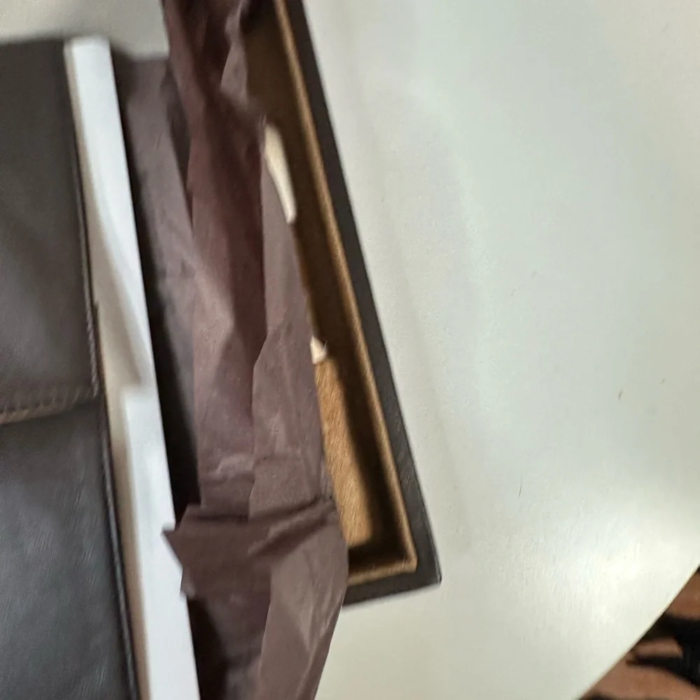 Bobbi Brown bobbi brown