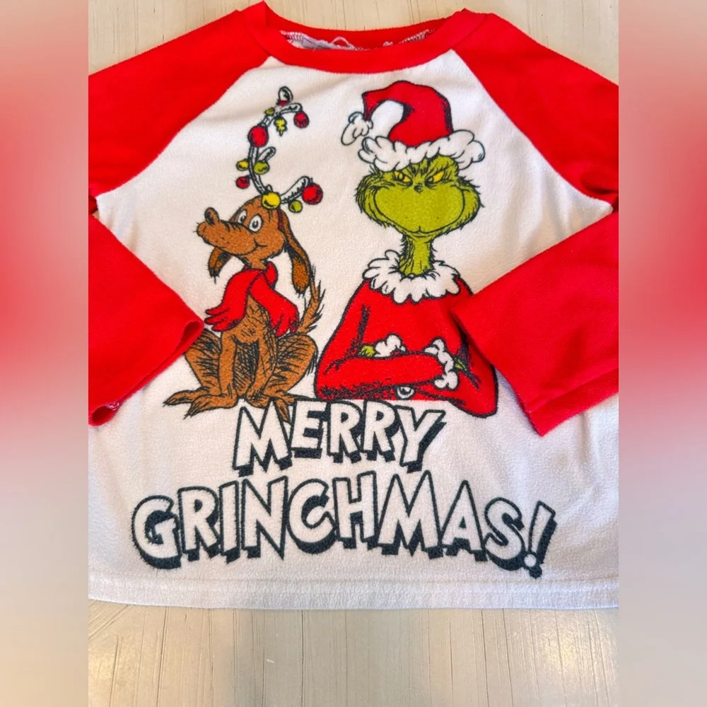 The Grinch bring festive
