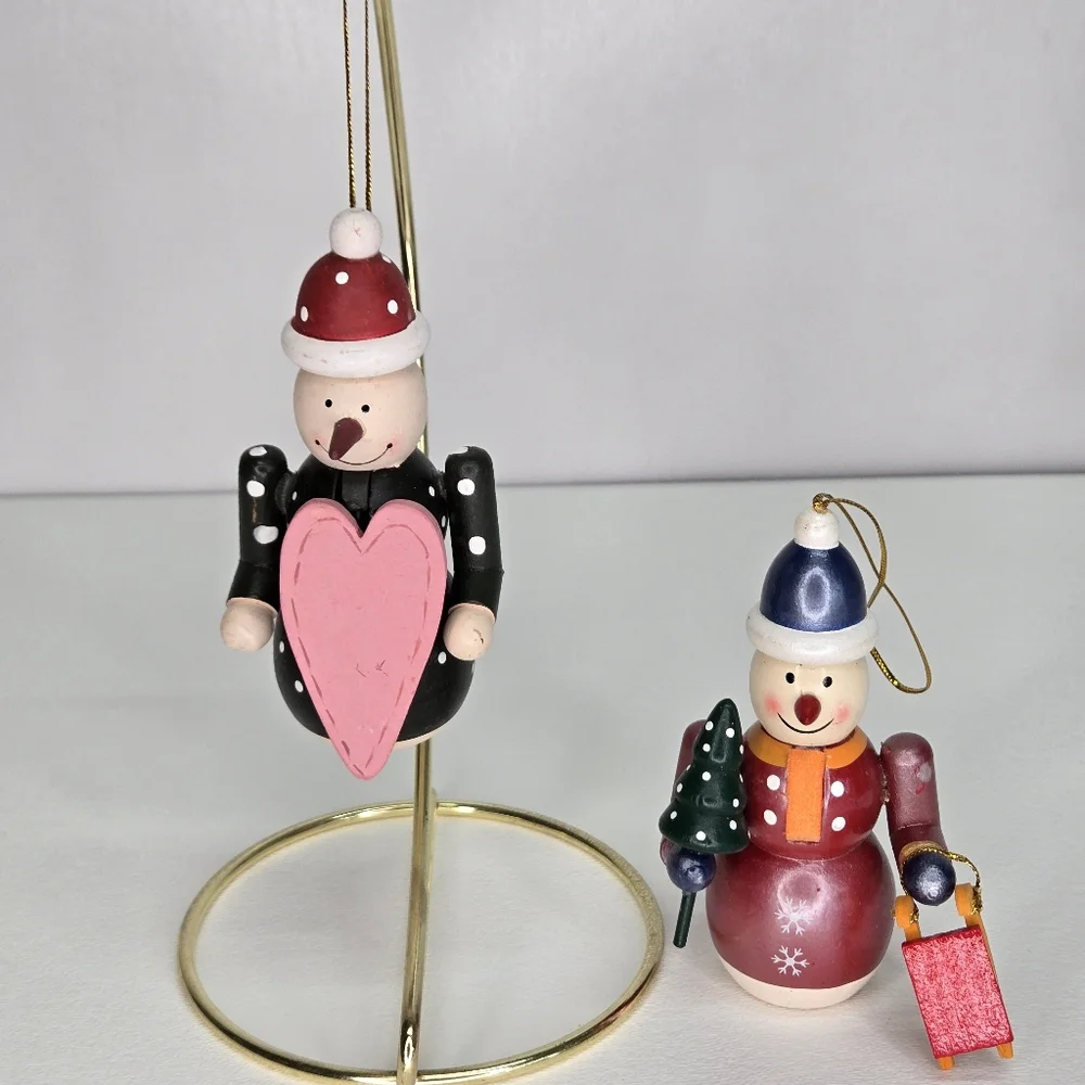 VTG Wooden Nutcracker Snowmen Ornaments Set Of‎ 2 Hand Painted Holiday Frosty