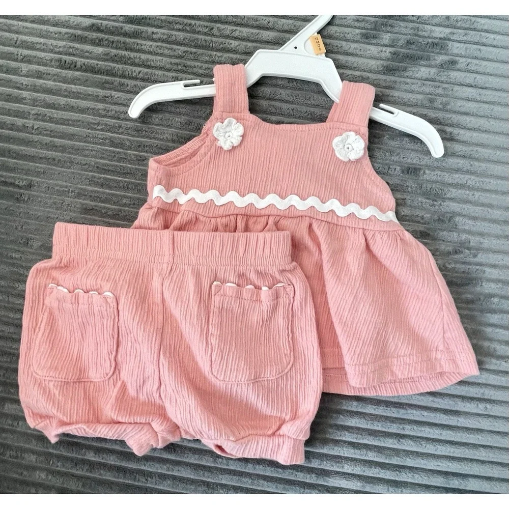 Carters excellent little new