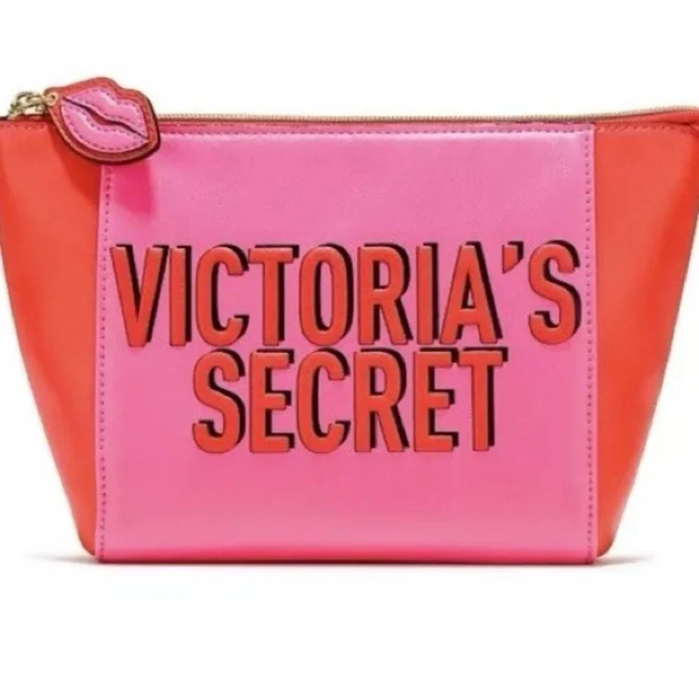 Victorias Secret this chic