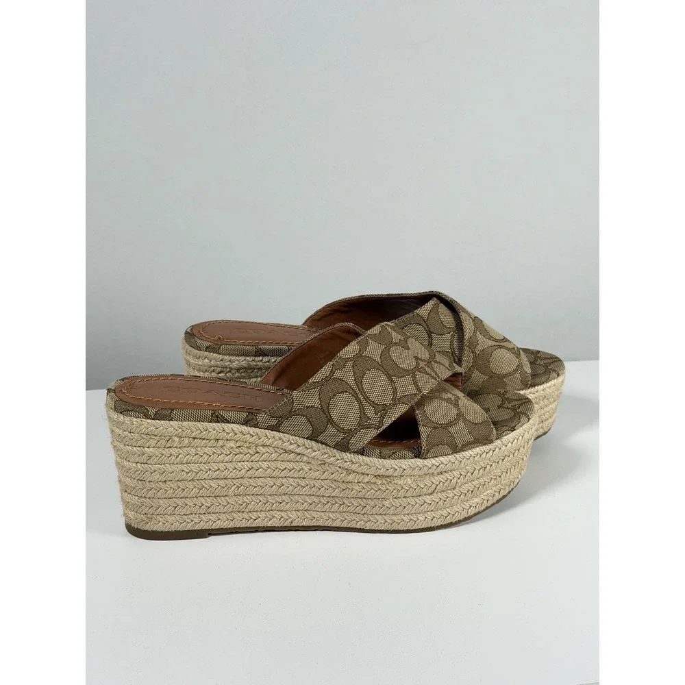 Coach womens size