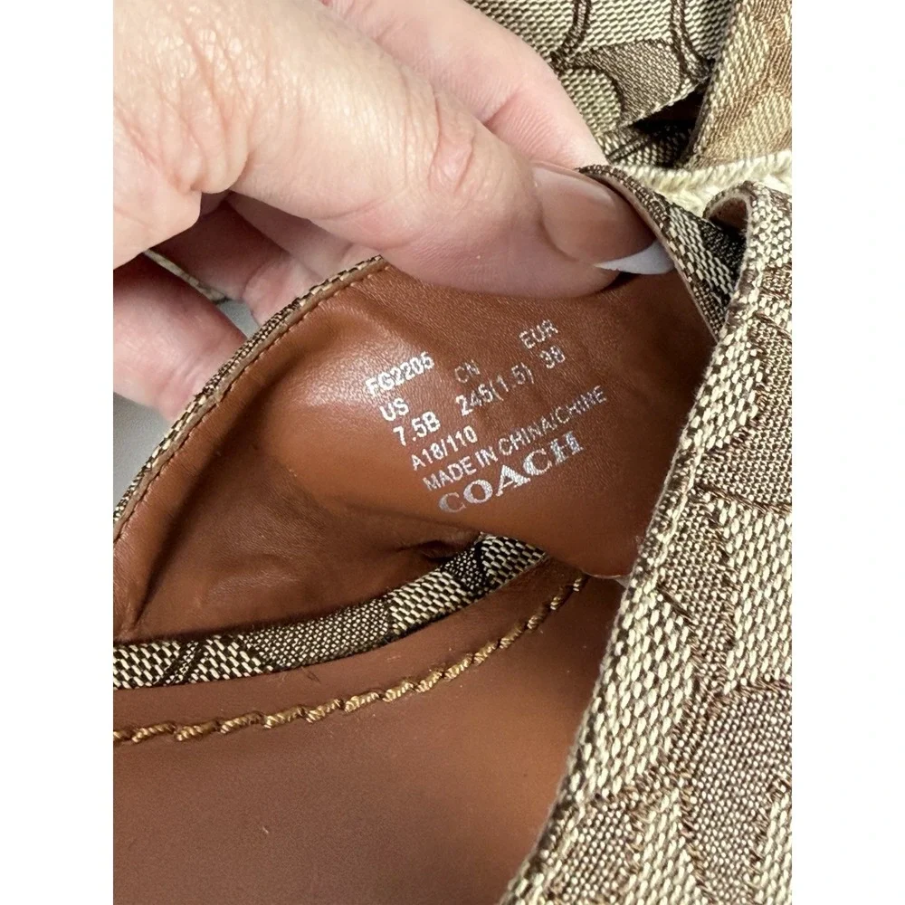 Coach womens size