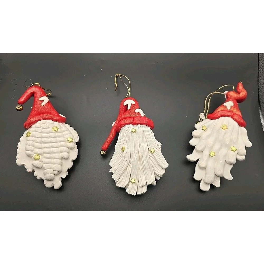 The Unbranded Brand christmas clay