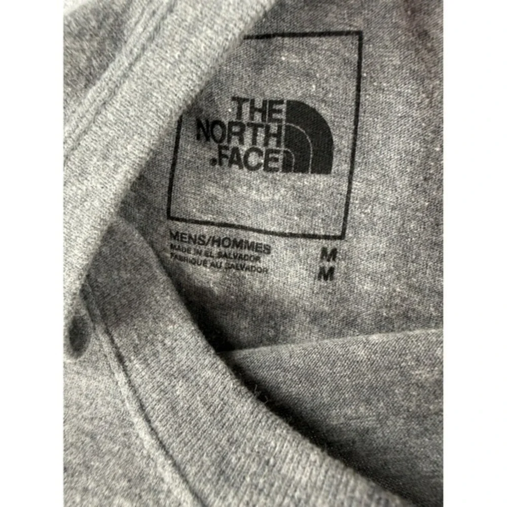 The North Face Mens Red Box Logo T-Shirt Grey Heather Short Sleeve Size‎ M
