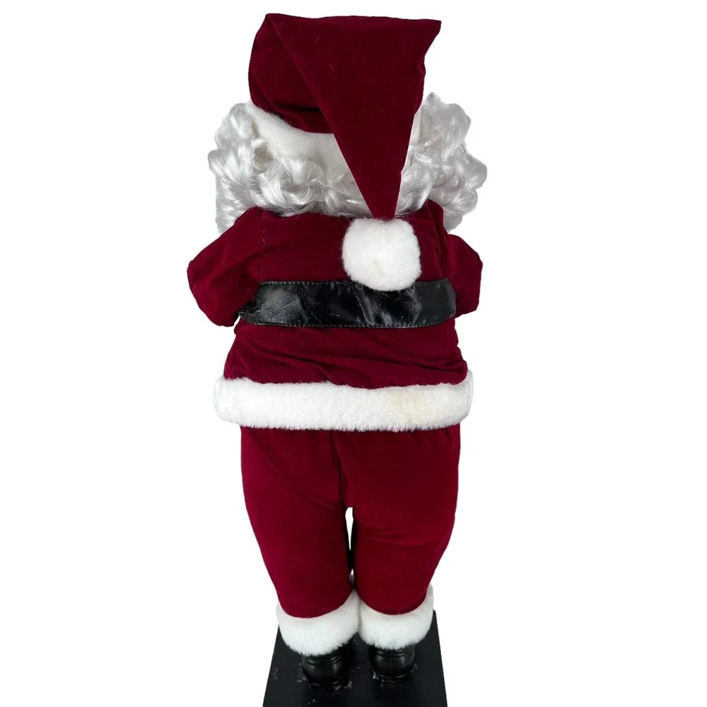 American Traditions santa animated