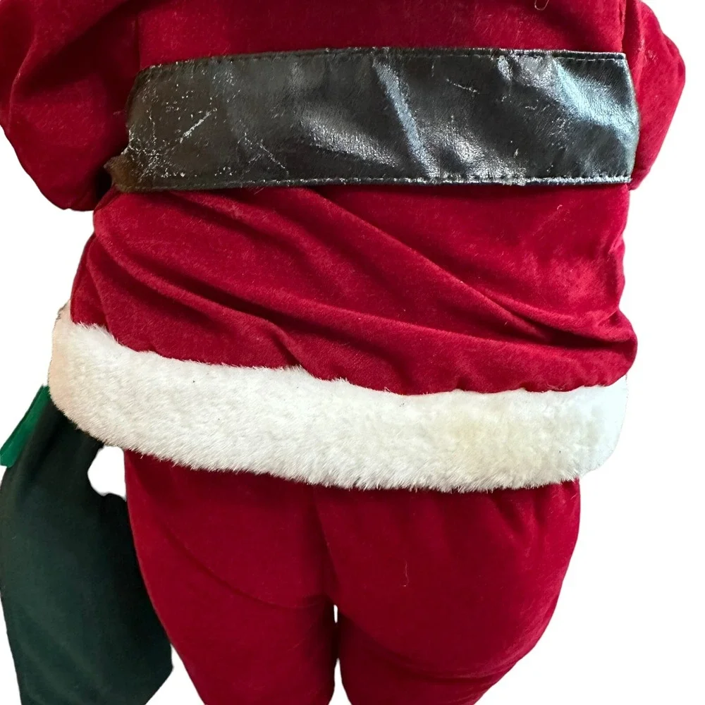 American Traditions santa animated