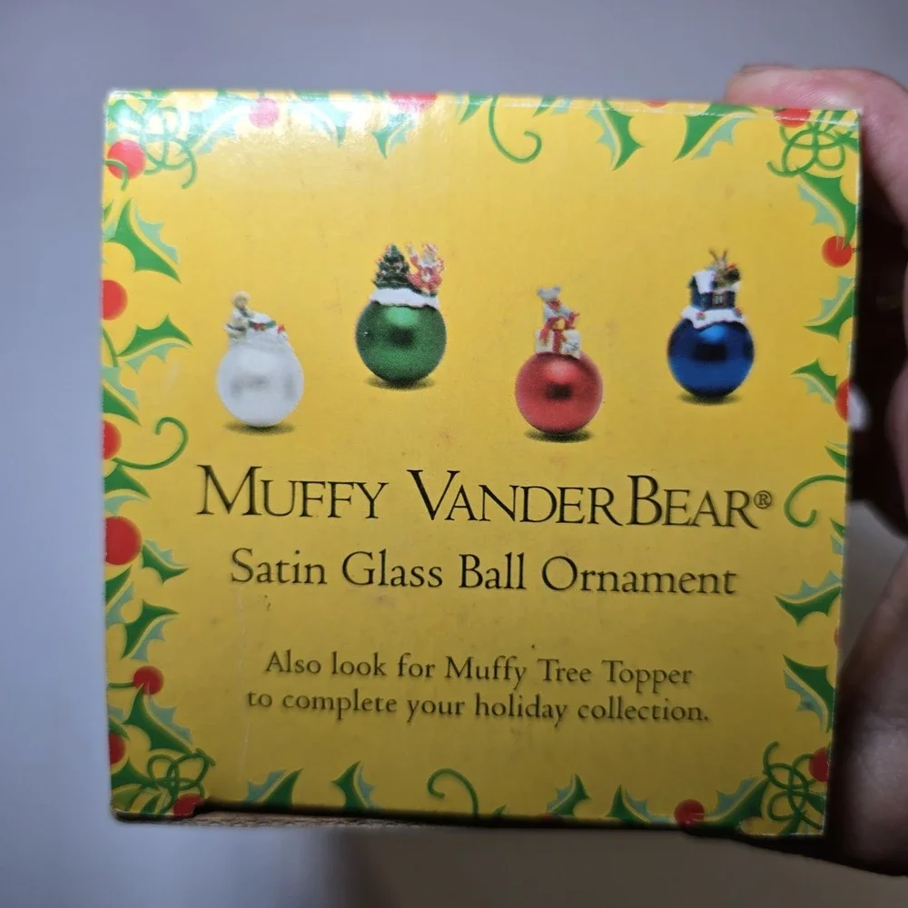 North American Bear Co. muffy vanderbear