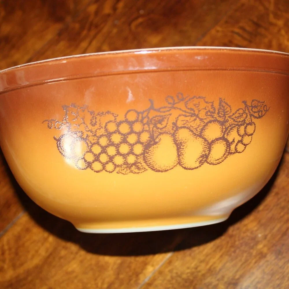 Vintage Pyrex Old Orchard 3 Piece Nesting Mixing Bowl Set 401, 402 & 403